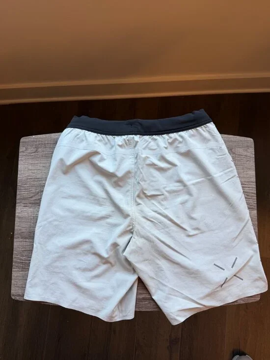 Ten Thousand Interval Short – Light Grey – Small – 9inch Inseam – Liner - Picture 3 of 4